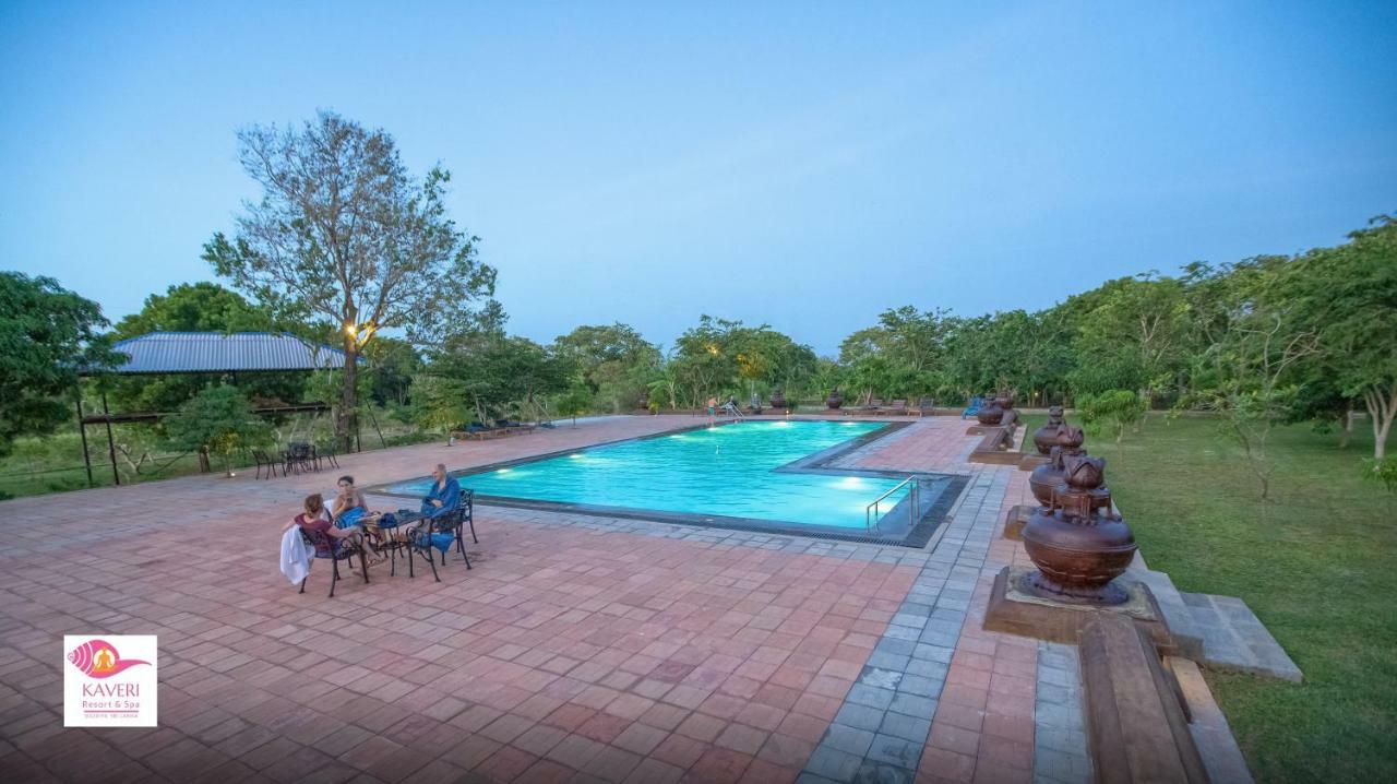 Kaveri Resort Sigiriya Buitenkant foto